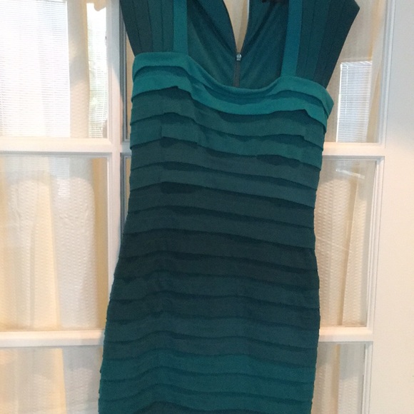 Cocktail dress - Picture 4 of 4